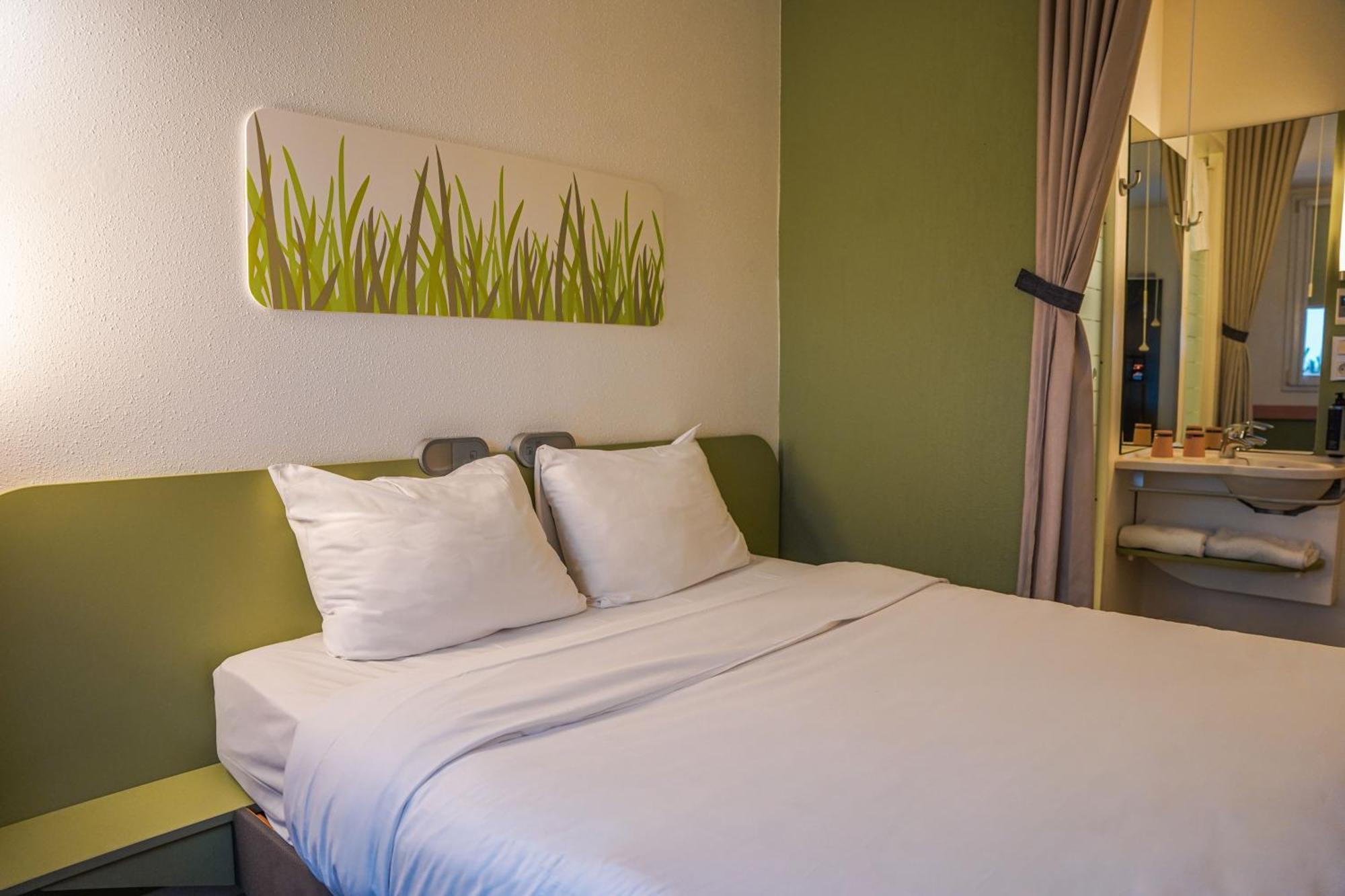Ibis Budget Bayeux Nonant Exterior foto